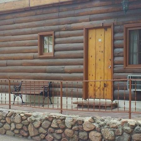Park Row Lodge مانيتو سبرينغز المظهر الخارجي الصورة
