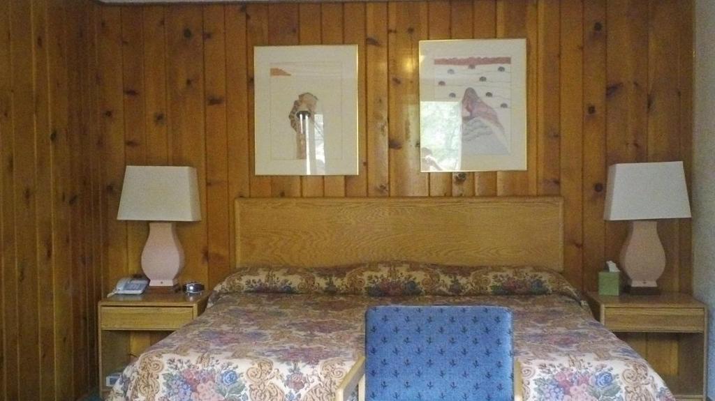 Park Row Lodge مانيتو سبرينغز الغرفة الصورة