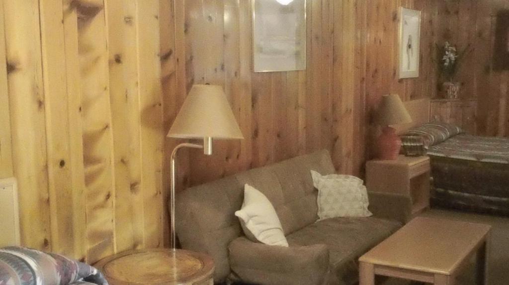 Park Row Lodge مانيتو سبرينغز الغرفة الصورة